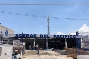 Aceros del Pac&iacute;fico Juan Jos&eacute; R&iacute;os.