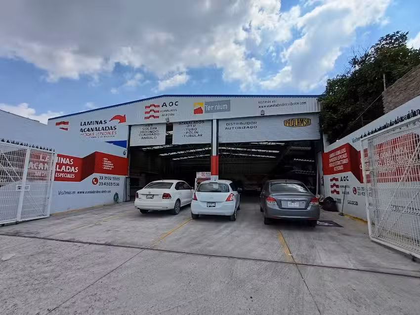 Aceros y Acanalados de Aviaci&oacute;n