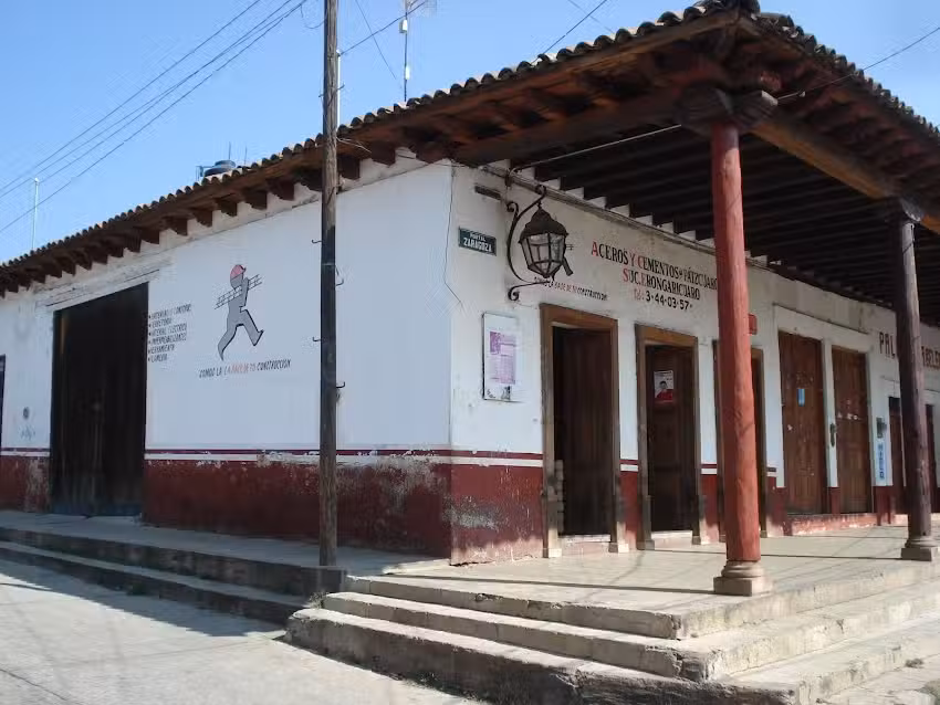 Aceros y Cementos Erongaricuaro