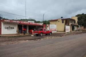 Aceros y Ferreter&iacute;a Los Mezquites