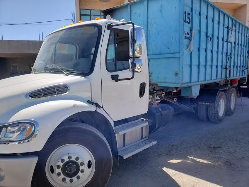 Aceros y Materiales del Noreste (Compra Venta de Chatarra)