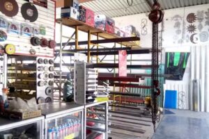 Aceros y Perfiles &rdquo;el viejo Cruz&rdquo;