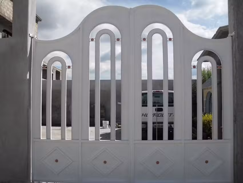 Aluminio Herrer&iacute;a y Cristal Toluca