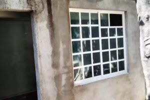 Aluminio y Herrer&iacute;a. Flores