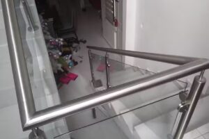 Aluminio y Vidrio, Acero Inoxidable Coronel González