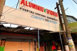 Aluminio y vidrio Mause