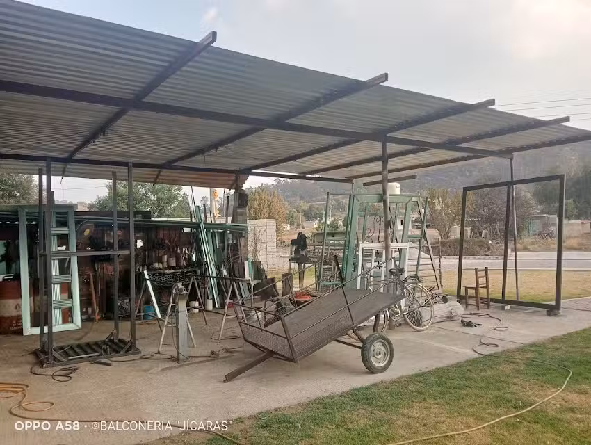 Balconeria | El Jicaras |