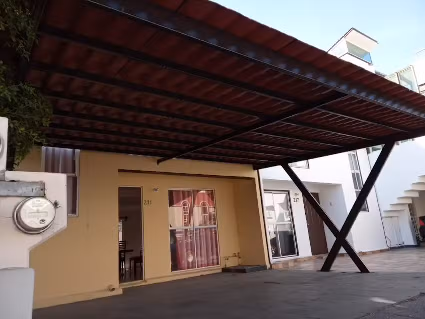 BALCONERIA HERN&Aacute;NDEZ Y CORTINAS MET&Aacute;LICAS