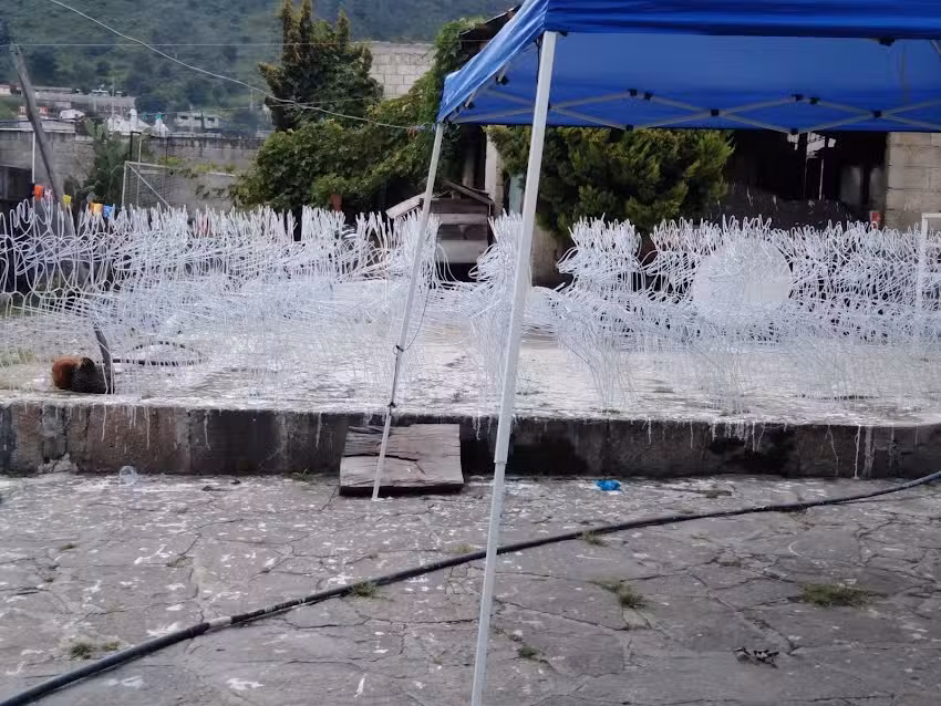 Bautista Herrer&iacute;a y Adornos navide&ntilde;os