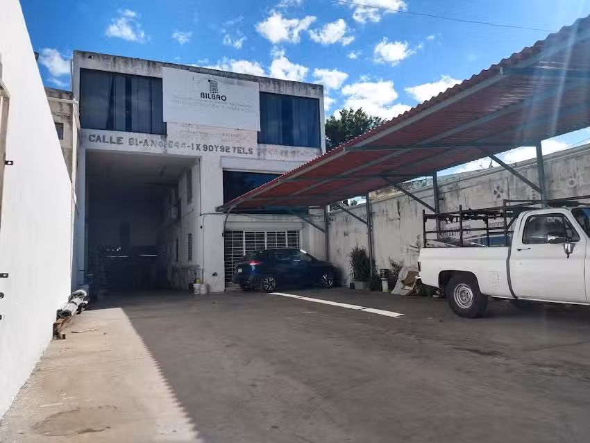 BILBAO CORTINAS MET&Aacute;LICAS Y ANTICICL&Oacute;NICAS