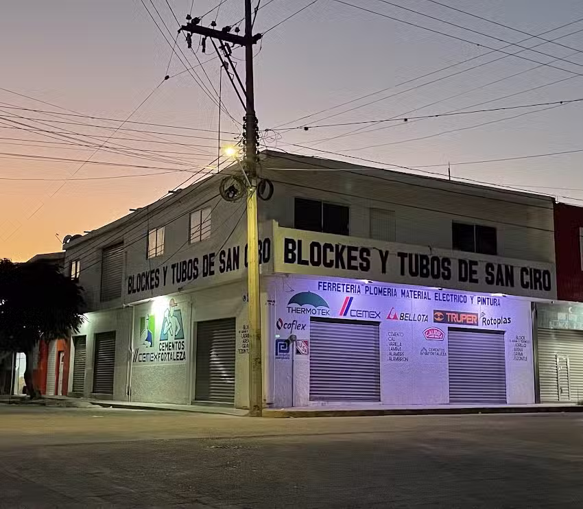 Blockes Y Tubos De San Ciro