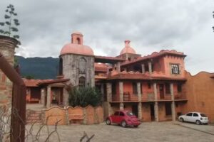 Caballo De Acero