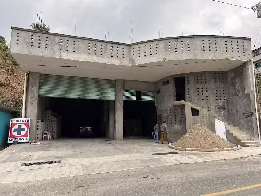 Cementos y Aceros de La Sierra