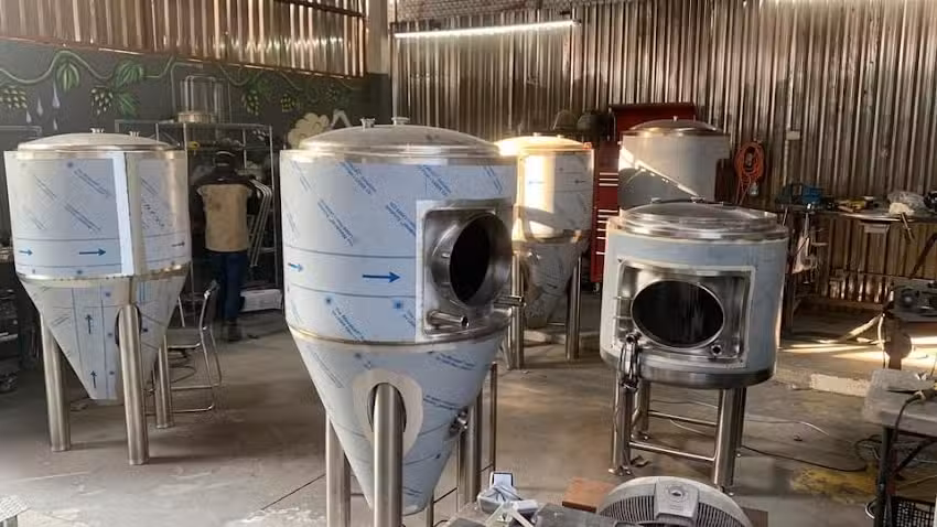 Cervecer&iacute;a All The Time & (MKFGDL)