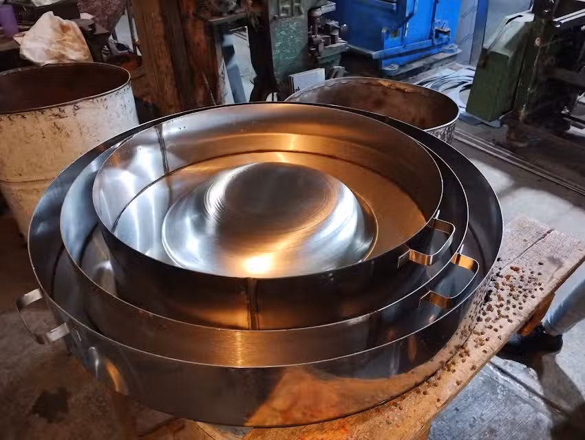 Comales y muebles de acero inoxidable Gonz&aacute;lez