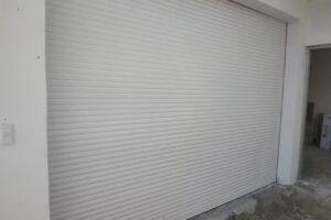 Cortinas De Acero del Caribe