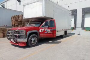 DFMM TALLER METALMECANICO Y FABRICACION DE MOBILIARIO