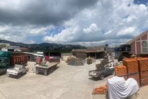 Distribuidora De Cementos y Aceros GBC