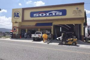 DISTRIBUIDORA DE CEMENTOS Y ACEROS SOLIS