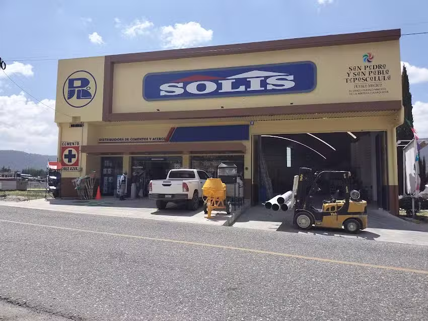 DISTRIBUIDORA DE CEMENTOS Y ACEROS SOLIS