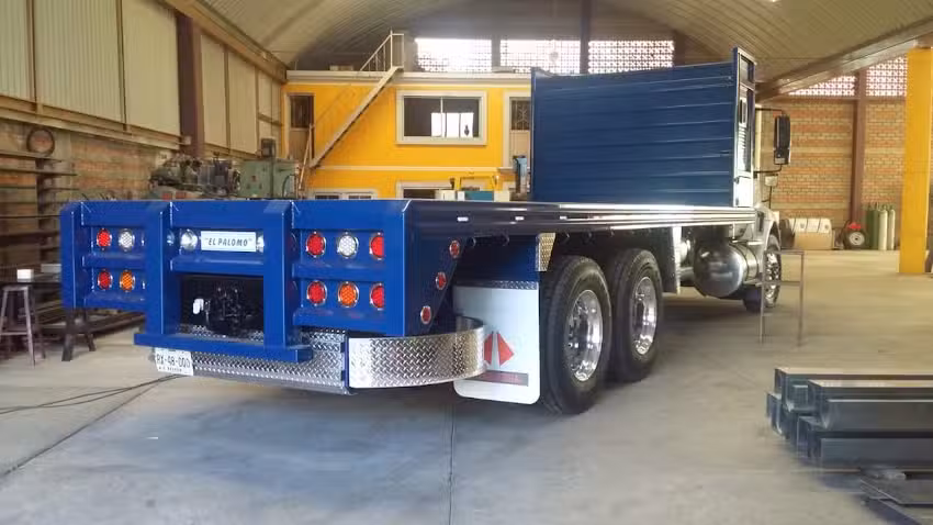 El Palomo Carrocerias Maquiladora y M&aacute;s