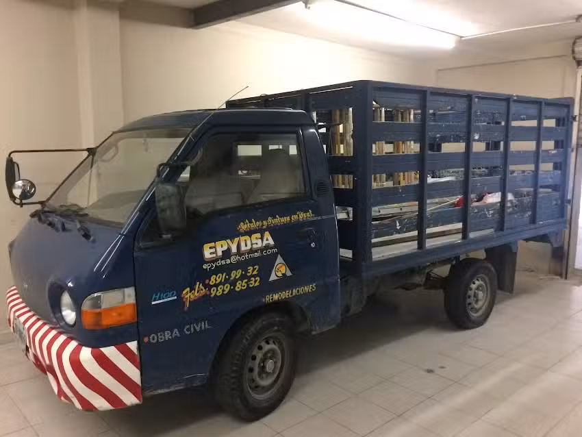 Empresa de Pintores y Diseñadores de Publicidad en General S.A. de C.V.