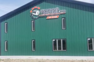 Equipo De Orde&ntilde;a y Maquinaria Del Campo