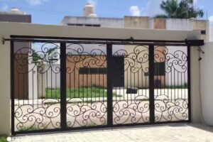 ESPECIALISTA EN PUERTAS AUTOMÁTICAS Y HERRERÍA EDUARDO