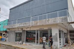 Estructuras Met&aacute;licas y Herrer&iacute;a Husaga