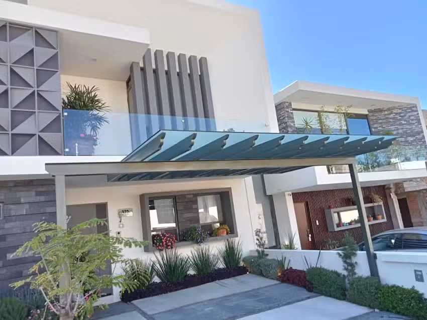 Euralum Canceler&iacute;a de Aluminio, Herrer&iacute;a de Acero Inoxidable, Linea Europea y Nacional