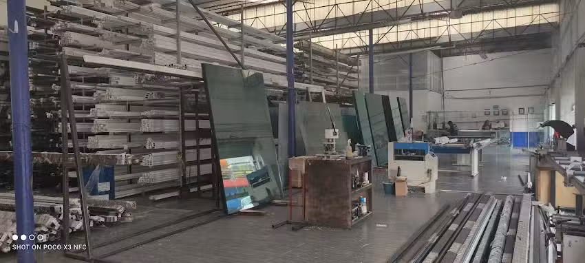 Extrusiones Met&aacute;licas Linea Espa&ntilde;ola