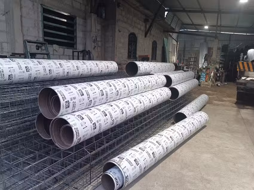 Ferr&eacute; acero Shaddai