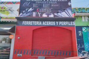 FERRETER&Iacute;A, ACEROS Y PERFILES &ldquo;V&Aacute;ZQUEZ&rdquo;