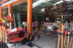 FERRETERIA LA CASA METALICA/FERREOBRAS