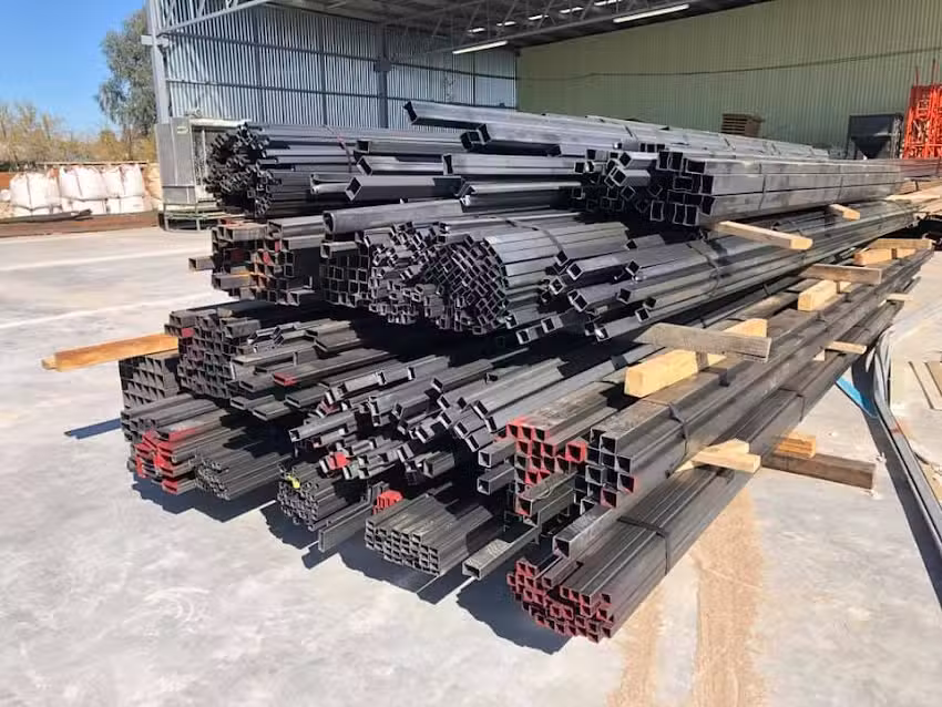 FIERRO muros y perfiles