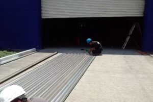 GRUPO HALCÓN CORTINAS DE ACERO