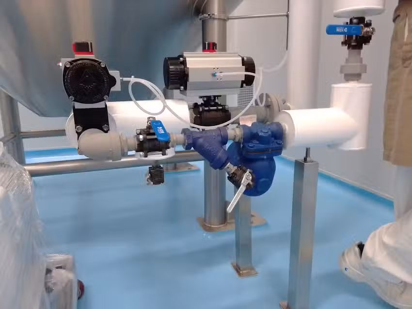 Grupo Solpait ( fabricaci&oacute;n de tanques y equipos en acero inoxidable, montaje de tuber&iacute;a, y mobiliario industrial)