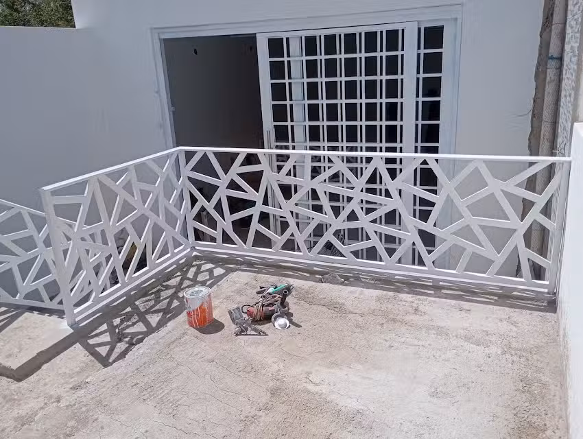 Herrer&iacute;a 3 hermanos