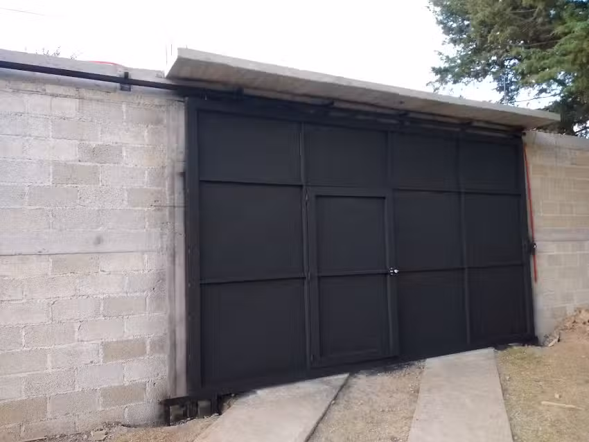 Herrer&iacute;a, Aluminio y Construcciones Met&aacute;licas