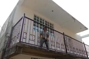 Herreria, Aluminio Y Vidrio “El Crucero”