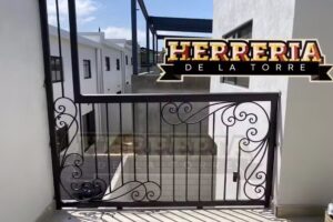 Herrer&iacute;a De La Torre