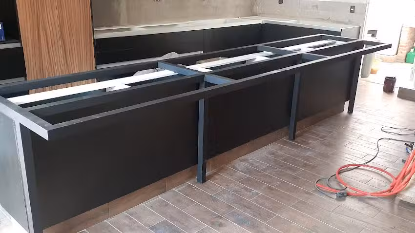 Herreria DIYAD Estructuras Met&aacute;licas- vidrio y aluminio