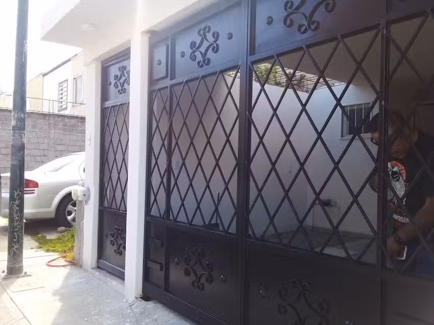 Herreria En General &ldquo;Jc&rdquo;