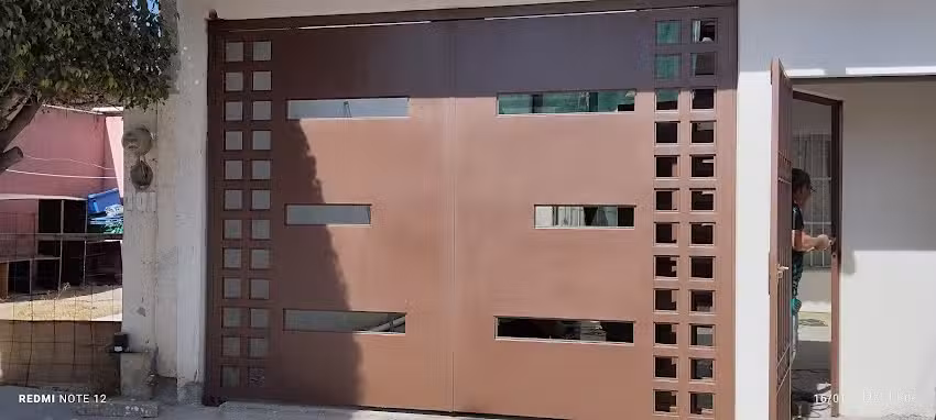 Herrer&iacute;a Martinez