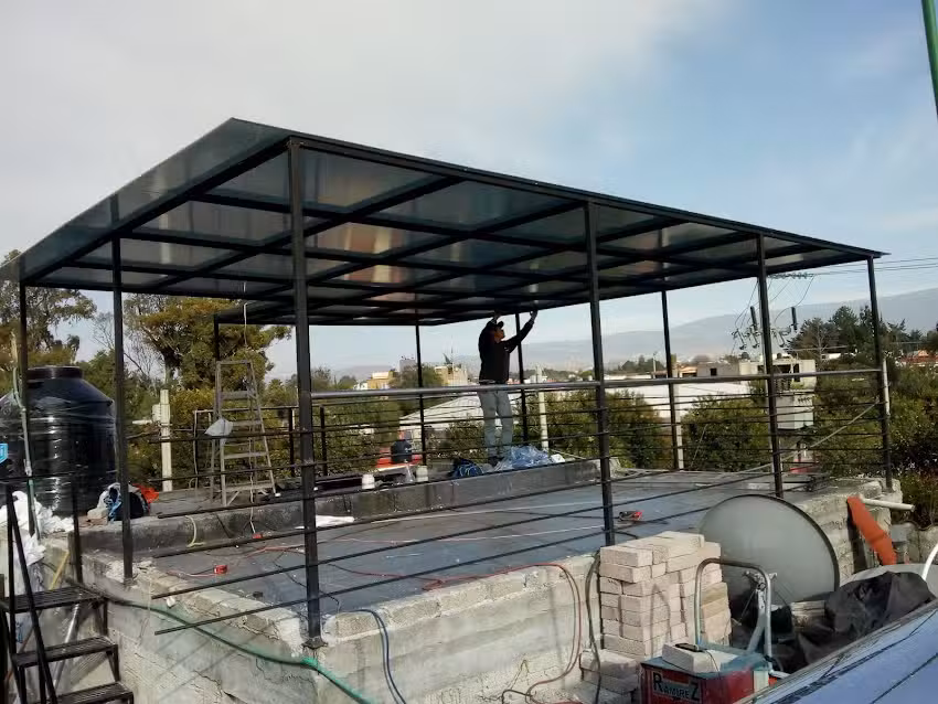 Herrer&iacute;a met&aacute;lica y art&iacute;stica