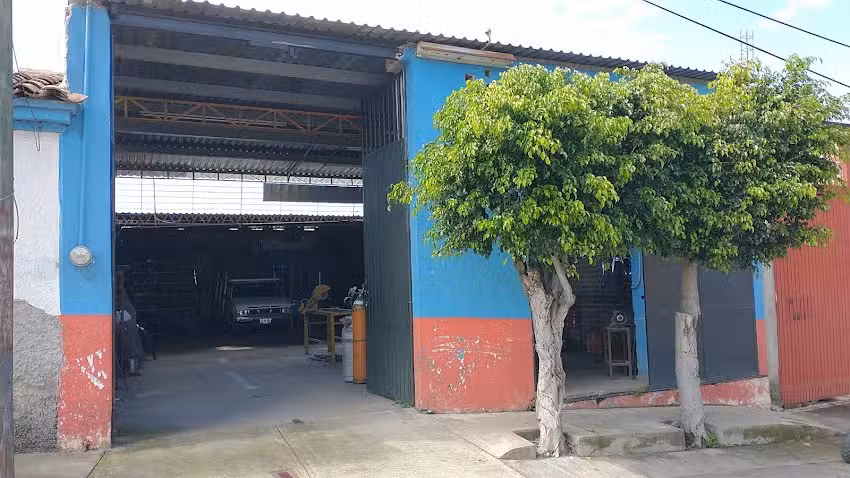 Herreria Plazuela De La Cruz