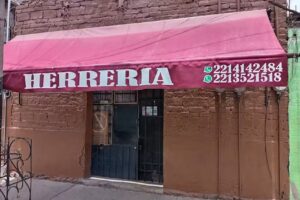 Herrería Servicio Bravo.