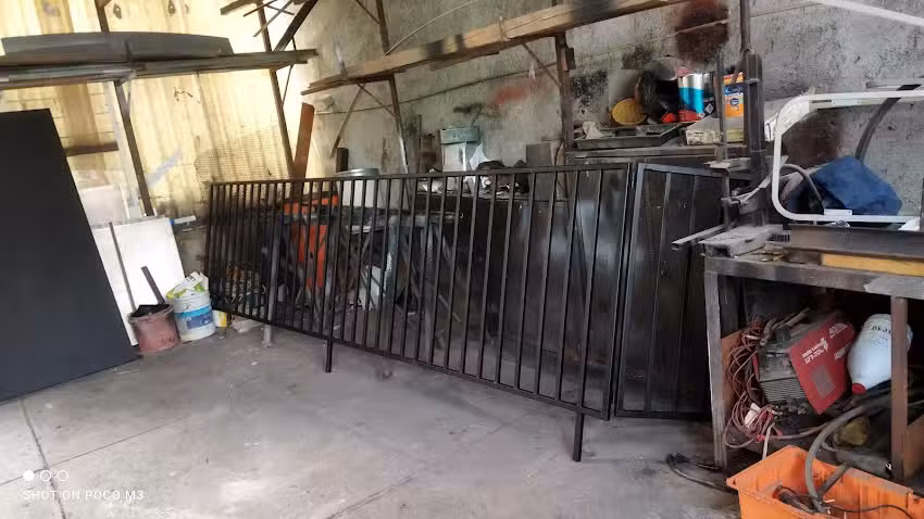 HERRERIA Y ALUMINIO CORONADO.. Roberto Sanchez&hellip;