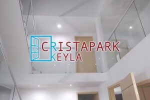 Herrer&iacute;a y aluminio Cristapark Keyla