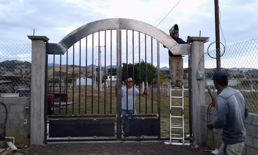 Herreria y aluminio las Lomas